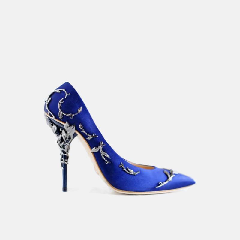 https://www.xingzirain.com/pp0223-strange-style-stiletto-heel-wedding-pumps-product/